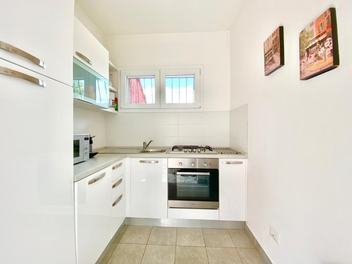 Appartamento Buresso Porto Valtravaglia Exterior foto